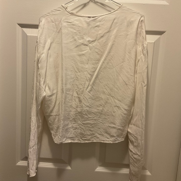 Zara Crop Button Up Fillsens shirt - Picture 3 of 3